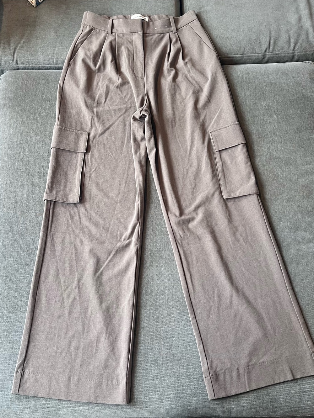 Abercrombie & Fitch Sloane Tailored Wide Leg Cargo Pants Taupe 8 Long